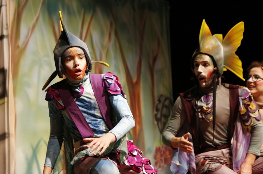 Teatro leva conhecimento e ensina estudantes a combater a poluição dos rios 