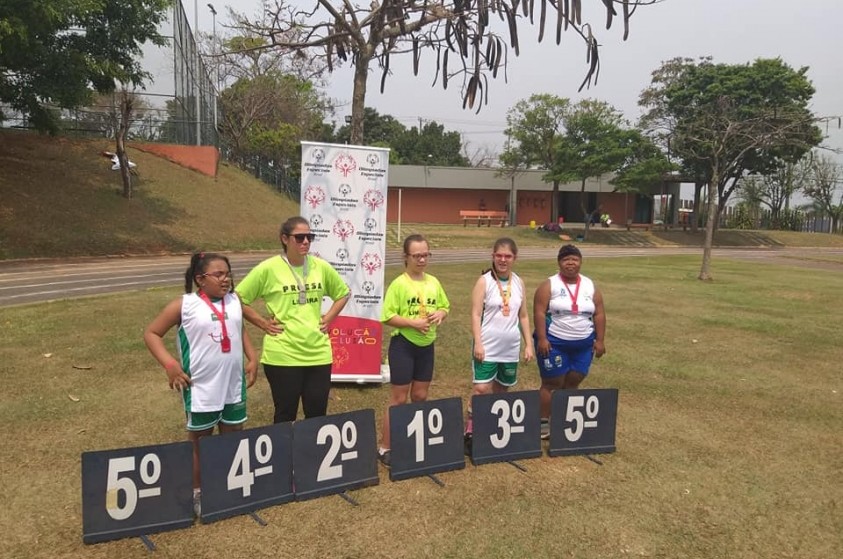 Alunos do Proesa participam de Torneio Local de Atletismo