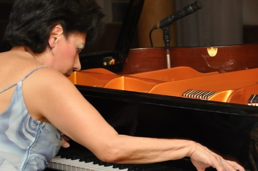 Eudóxia de Barros, renomada pianista, apresenta concerto gratuito em Limeira