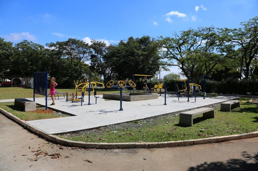 Academia ao ar livre no Parque Cidade de Limeira é opção para vida saudável