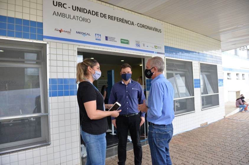 Empresa instala coluna de desinfecção na URC