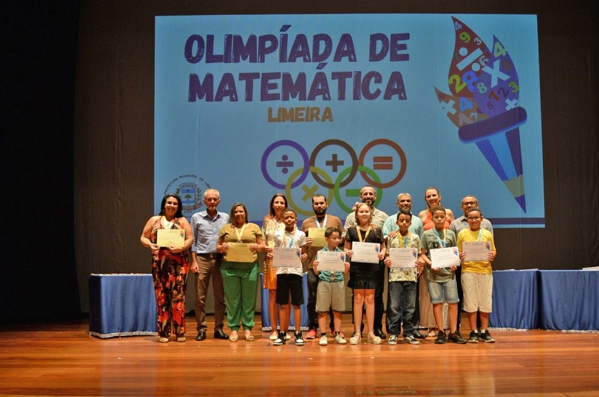Olimpíada de Matemática premia estudantes da rede