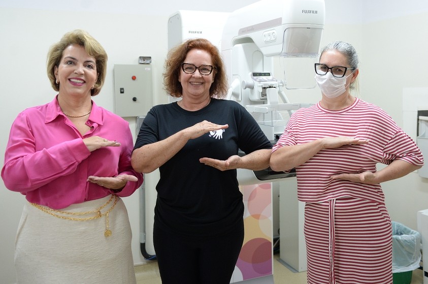 Policlínica oferece mamografia inclusiva a mulheres com deficiência