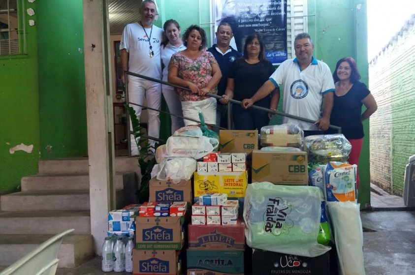 Secretaria de Esporte realiza doação de cestas básicas