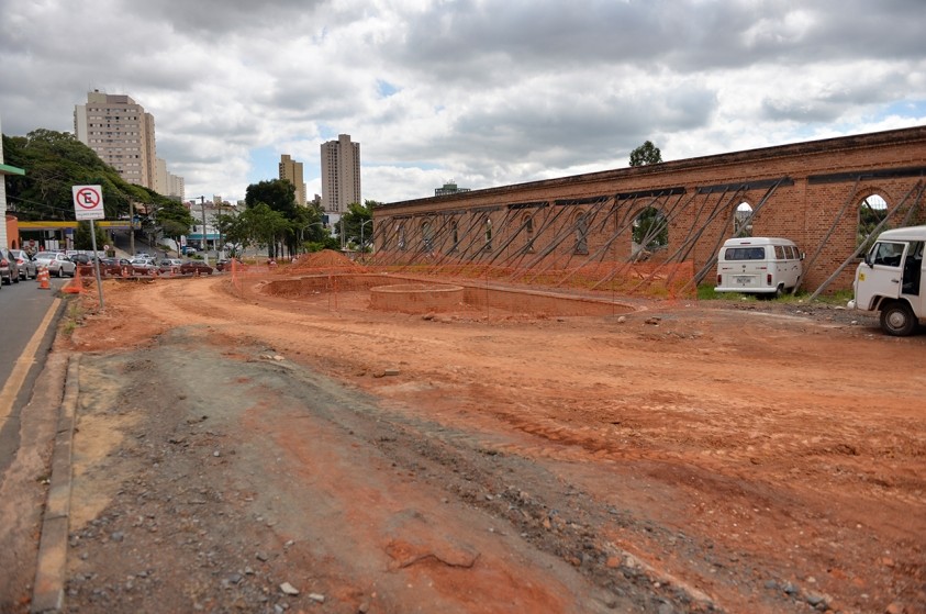 Obras na antiga Máchina São Paulo avançam com alteração viária