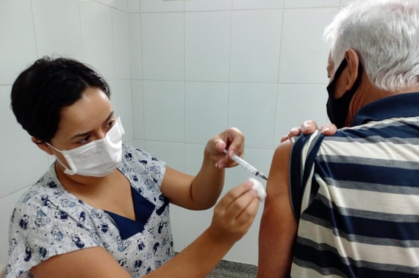 Campanha de vacinação contra a gripe segue em 15 unidades de Limeira