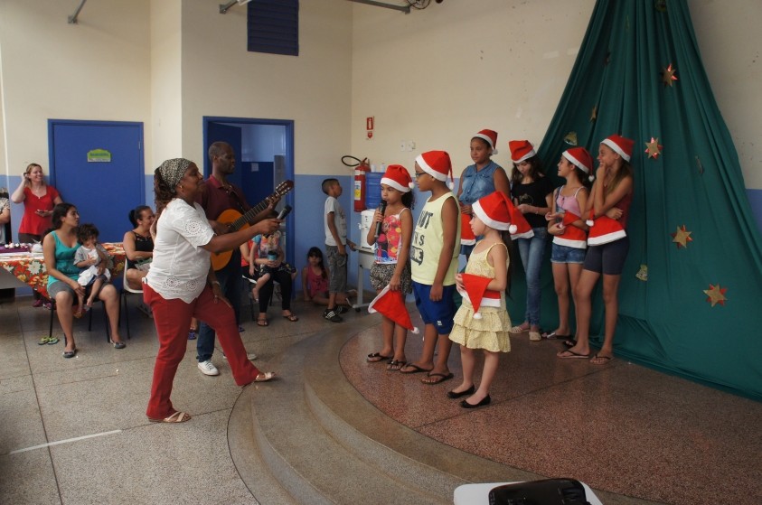 Confraternização de Natal reúne mulheres no Pq. Nossa Senhora das Dores