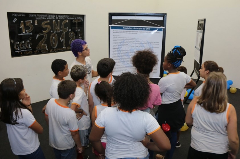 Exposição A Ciência para Redução das Desigualdades chega ao Centro de Ciências e Cultura
