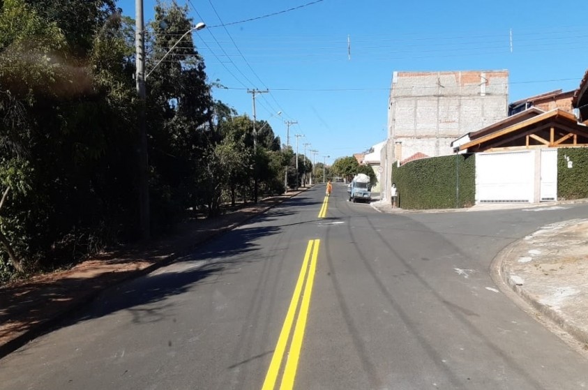 Prefeitura reforça sinalização de solo no Jd. Santa Eulália